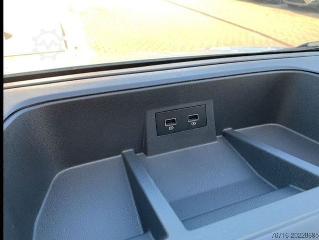 Panel van RENAULT Trafic KOMFORT L1H1 3,0t dCi 130 SORTIMO+KAMERA+