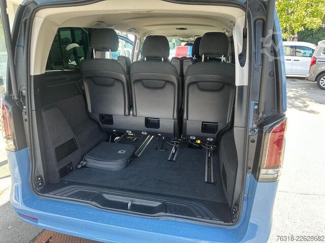 Minibus Mercedes-Benz EQV 300 Lang 7Sitzer Distr Multibeam ServiceFrei