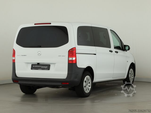 Kleinbus Mercedes-Benz Vito 116 CDI Tourer 2 x Schiebetür 5 Sitze