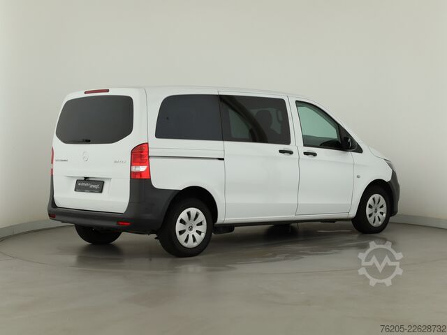 Kleinbus Mercedes-Benz Vito 116 CDI Tourer 2 x Schiebetür 5 Sitze
