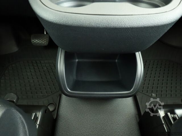 Kleinbus Mercedes-Benz Vito 116 CDI Tourer 2 x Schiebetür 5 Sitze