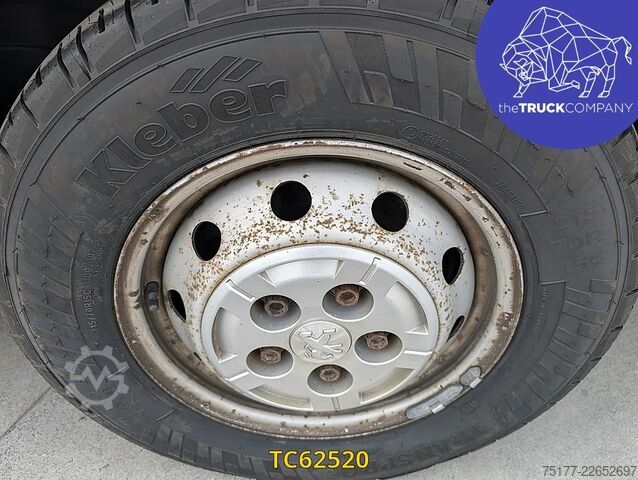 Kastenwagen Peugeot Boxer 3t3 2l blue hdi 110 pack