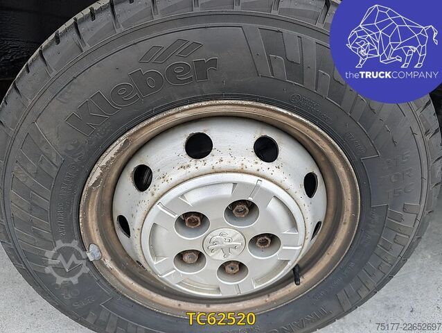 Kastenwagen Peugeot Boxer 3t3 2l blue hdi 110 pack