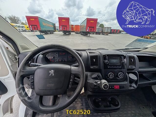 Kastenwagen Peugeot Boxer 3t3 2l blue hdi 110 pack