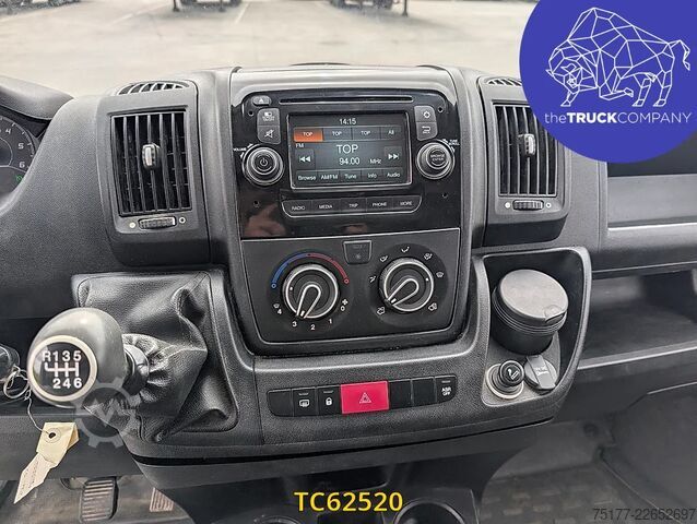 Kastenwagen Peugeot Boxer 3t3 2l blue hdi 110 pack