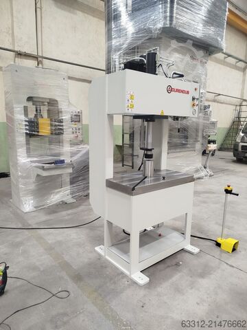 Einständerpresse Durendus Montagepresse