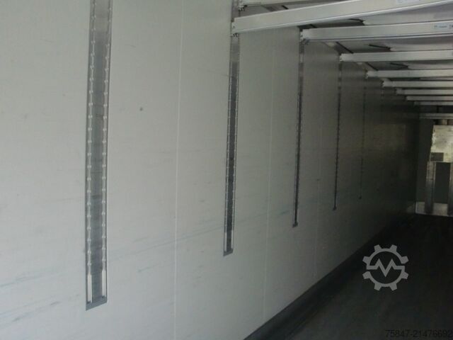 Reefer semitrailer Krone SDR 27 eL4-DS Doppelstock Ladebordwand