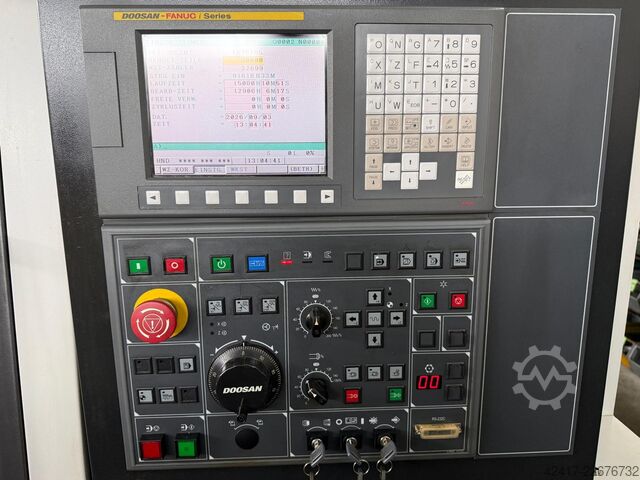 CNC lathe DOOSAN LYNX 220 G-S