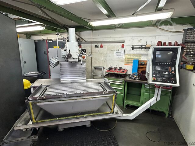 Tool milling machine HERMLE UWF 900 E