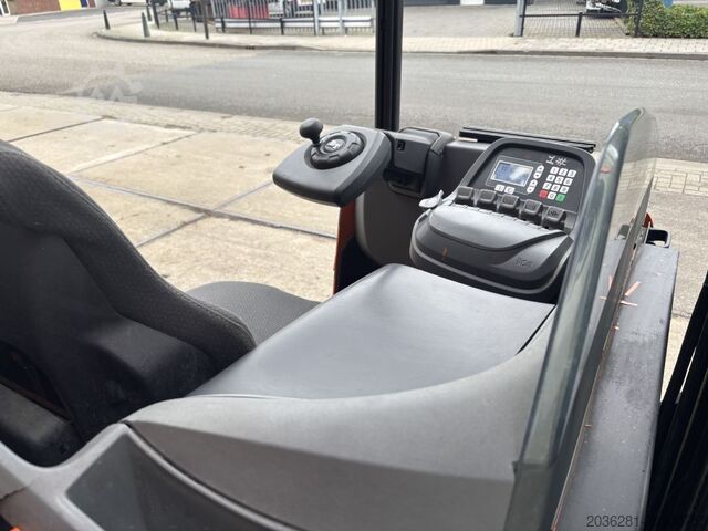 Reach Truck BT RRE 160