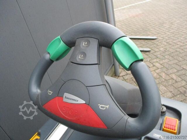 Zugmaschine Jungheinrich EZS130