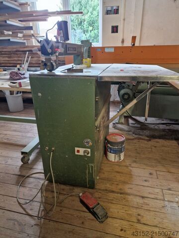 Furnierzusammensetzmaschine KUPER FWM 630 ST