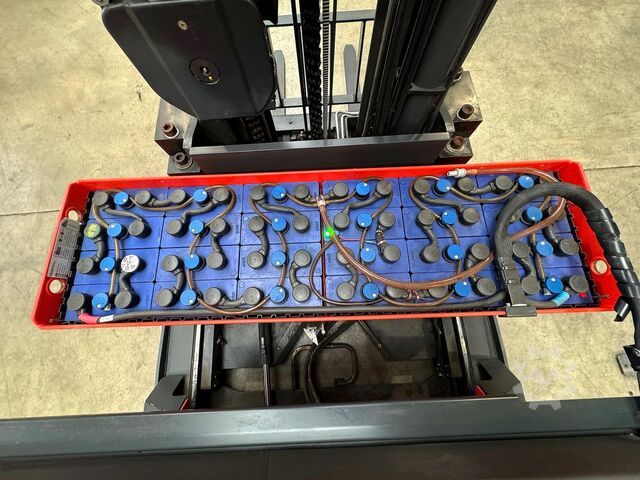 Schubmaststapler Linde R16WHD [ID: 262]