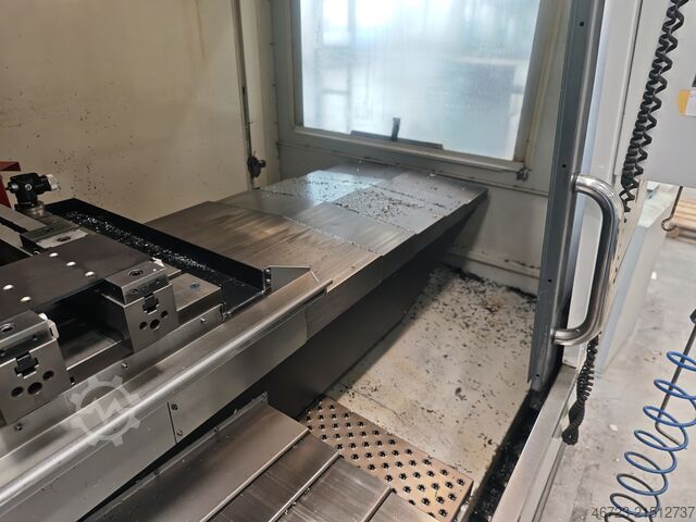 Milling machine HAAS VM6