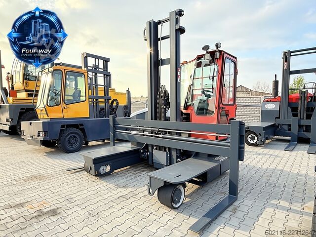 Vierwegestapler Combilift C3000ET DUPLEX 4850 WIDE FORK POSITIONER