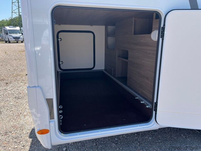 Teilintegriertes Wohnmobil CARADO pro+ T 447 Hubbett, Combi 6 E