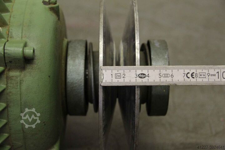 Electric motor 0.37/1.5 kW 700/2900 rpm Perske NS80.10/8/2