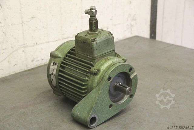 Electric motor 1.1 kW 2780 Rpm Himmelwerk 2 LF12/5.5