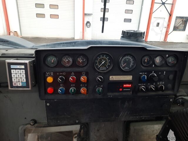 Tandem roller Dynapac CG333 HF