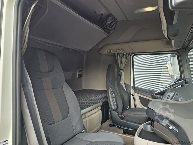 Standard-SZM DAF XG 480 / 6x2-4 / LIFT -STUUR AS  / INTARDER