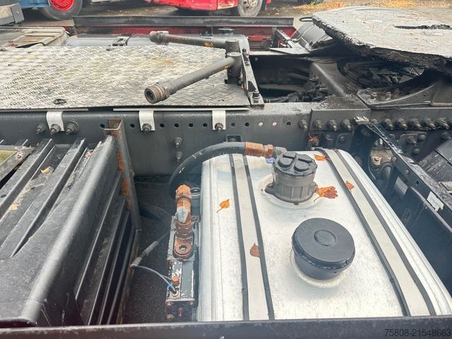 Standard tractor unit VOLVO FH460 Glob. 2Kreishydraulik I-Park ACC