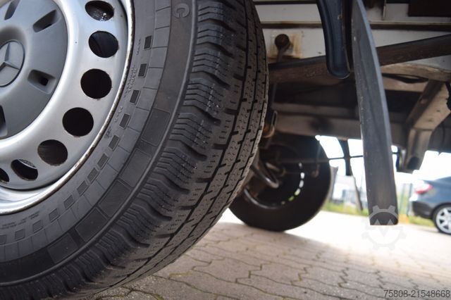Transporter mit Koffer MERCEDES-BENZ Sprinter 316CDI Koffer LBW 750Kg 3Sitzer