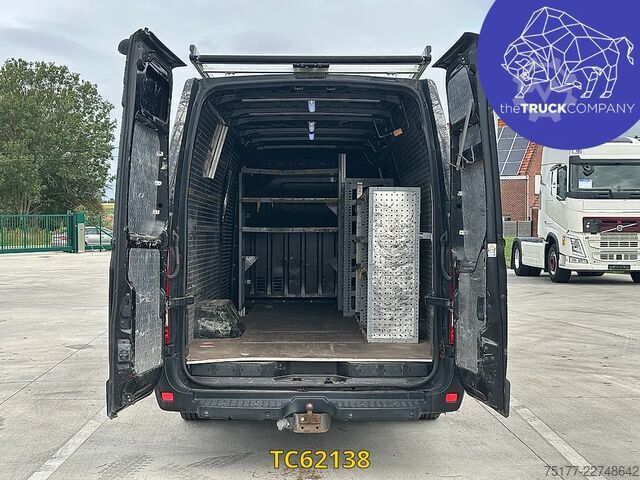 Kastenwagen Renault Master