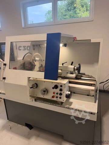 Drehmaschine - zyklengesteuert Weiler C 30 x 750