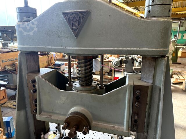 Manual spindle press NEHER Spindle Press