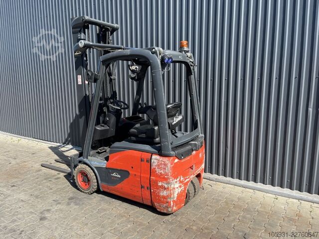 Electric 3-wheel forklift Linde E14-02