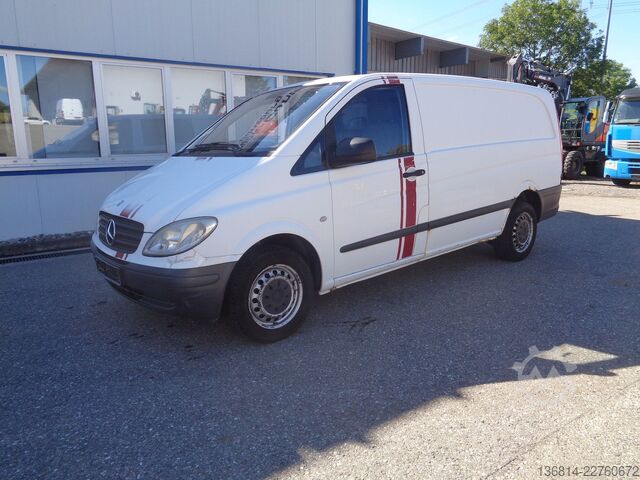 Panel van MERCEDES-BENZ Vito 111 CDI Lang 3-Sitzer AHK