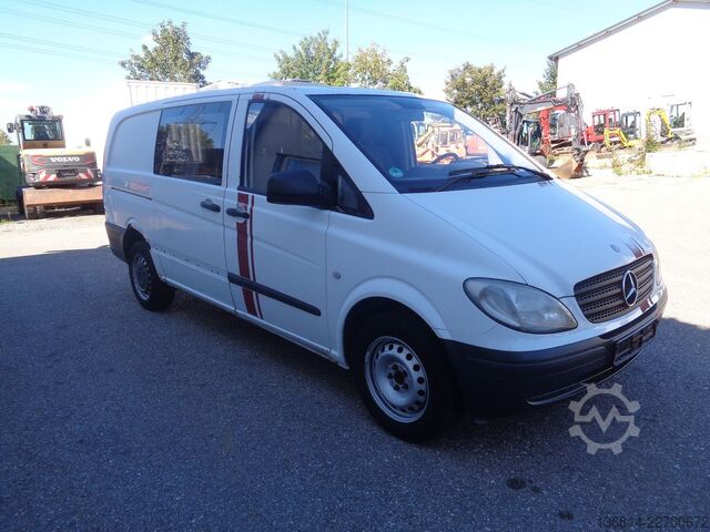 Panel van MERCEDES-BENZ Vito 111 CDI Lang 3-Sitzer AHK