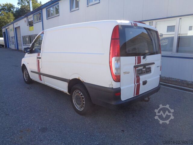 Panel van MERCEDES-BENZ Vito 111 CDI Lang 3-Sitzer AHK