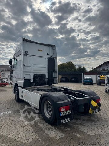 Standard tractor unit DAF XF 480 FT