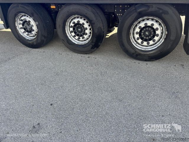 Open semitrailer with tarp Schmitz Cargobull Semitrailer Curtainsider Standard