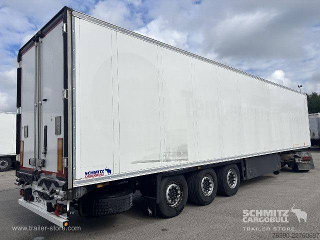 Reefer semitrailer Schmitz Cargobull Semitrailer Reefer Standard divu klāju