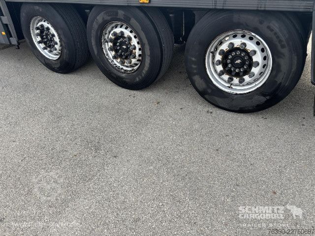 Reefer semitrailer Schmitz Cargobull Semitrailer Reefer Standard divu klāju
