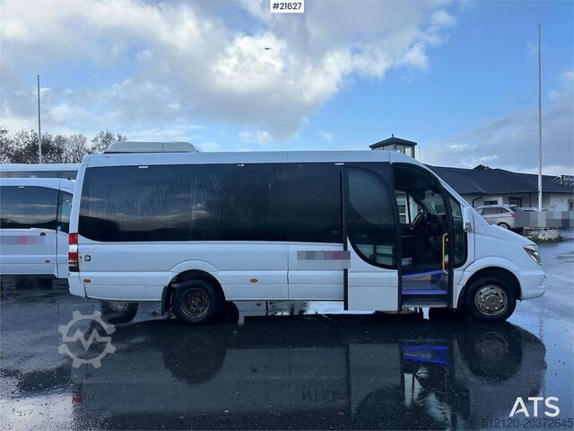 Minibus Mercedes-Benz sprinter minibus 4x2 w/ 16+1 seats, wheelchair ram