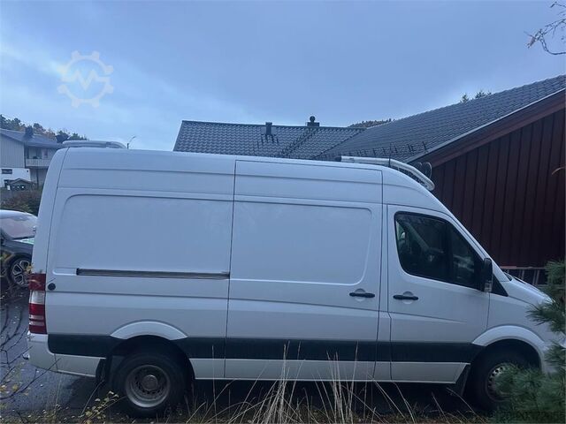 Panel van Mercedes-Benz sprinter 516 cdi van.