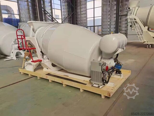 Mobile concrete mixer 2m3 CE  