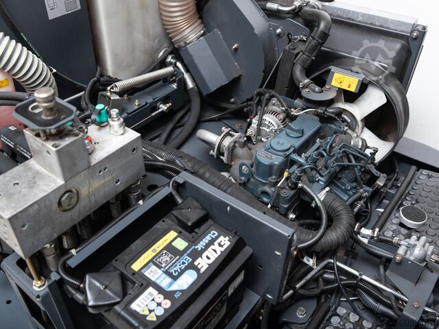 Hako Sweepmaster D1500 RH Kehrmaschine Hako Sweepmaster D1500 RH - Diesel - 2018y