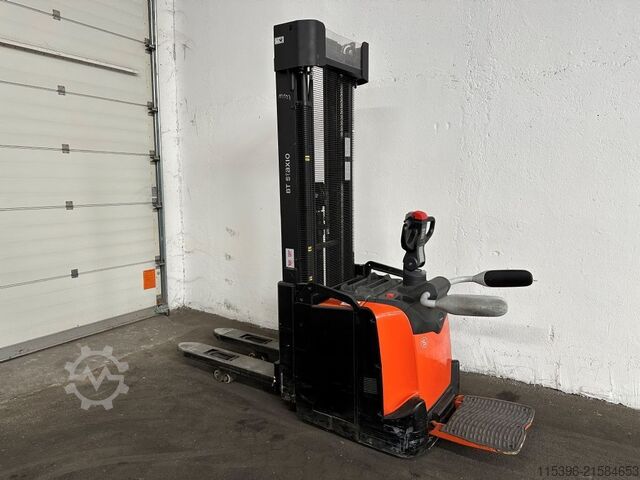 Hochhubwagen Toyota SPE 160 L - TRIPLEX 5,4 m - 1049 Bts. !!!!!!