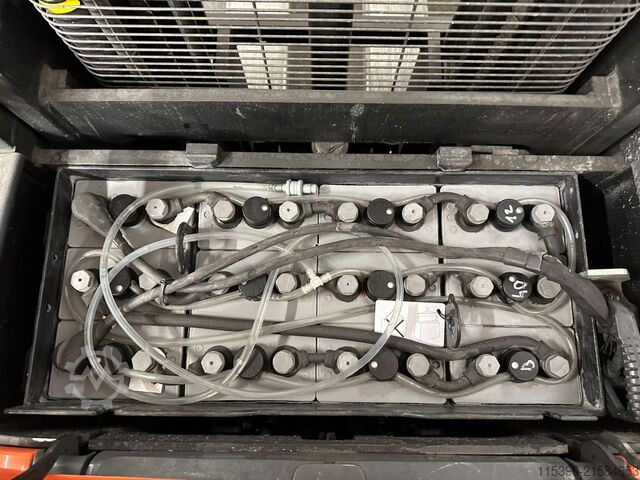 Hochhubwagen Toyota SPE 160 L - TRIPLEX 5,4 m - 1049 Bts. !!!!!!