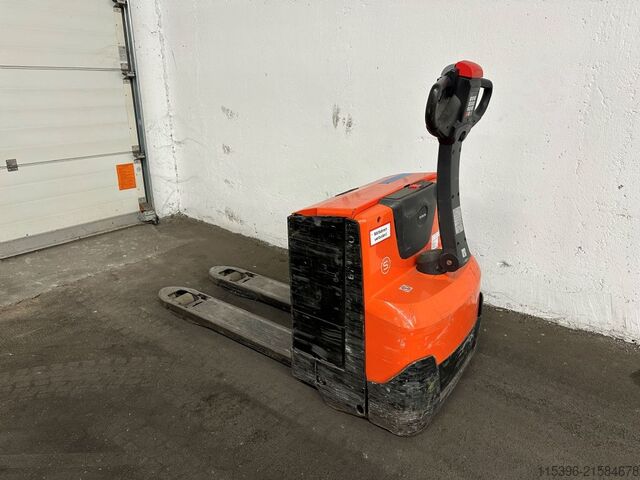 Niederhubwagen Toyota LWE 200