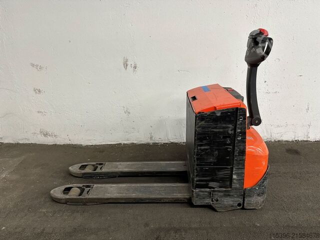 Niederhubwagen Toyota LWE 200