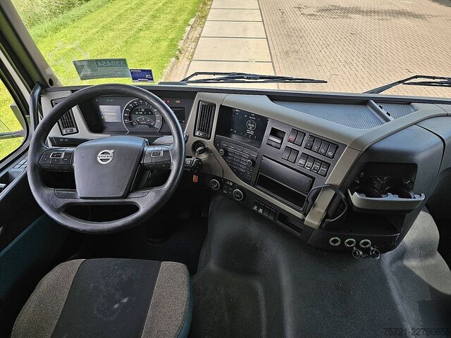 Standard-SZM VOLVO FM 450 450 Skirts Airco