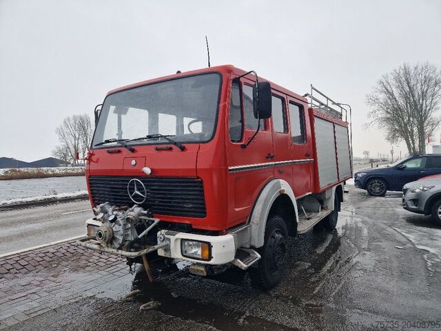Fire engine MERCEDES-BENZ 1017