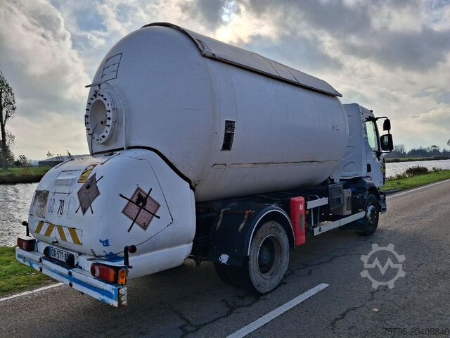 Tanker truck RENAULT MIDLUM 220 GAS / LPG