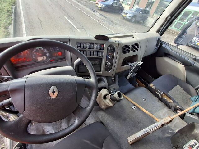 Tanker truck RENAULT MIDLUM 220 GAS / LPG