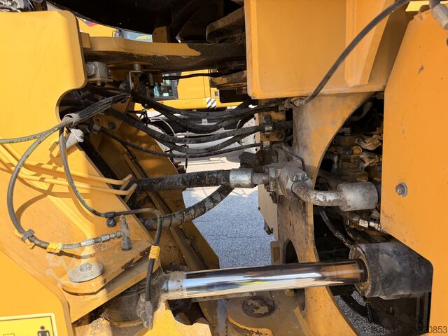 Radlader Caterpillar 972M